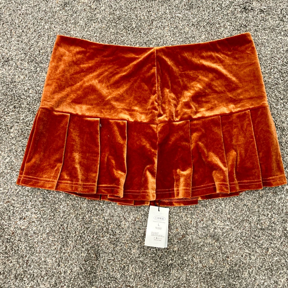 Cider Women's Mini Velvet Skirt in Burnt Orange